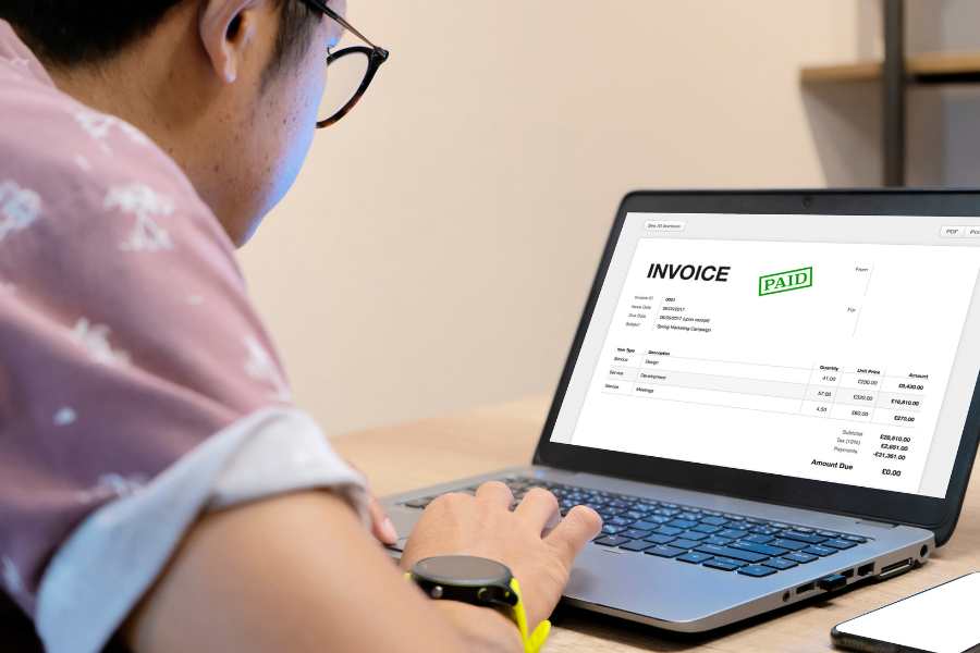 invoice and payment management for freelancers